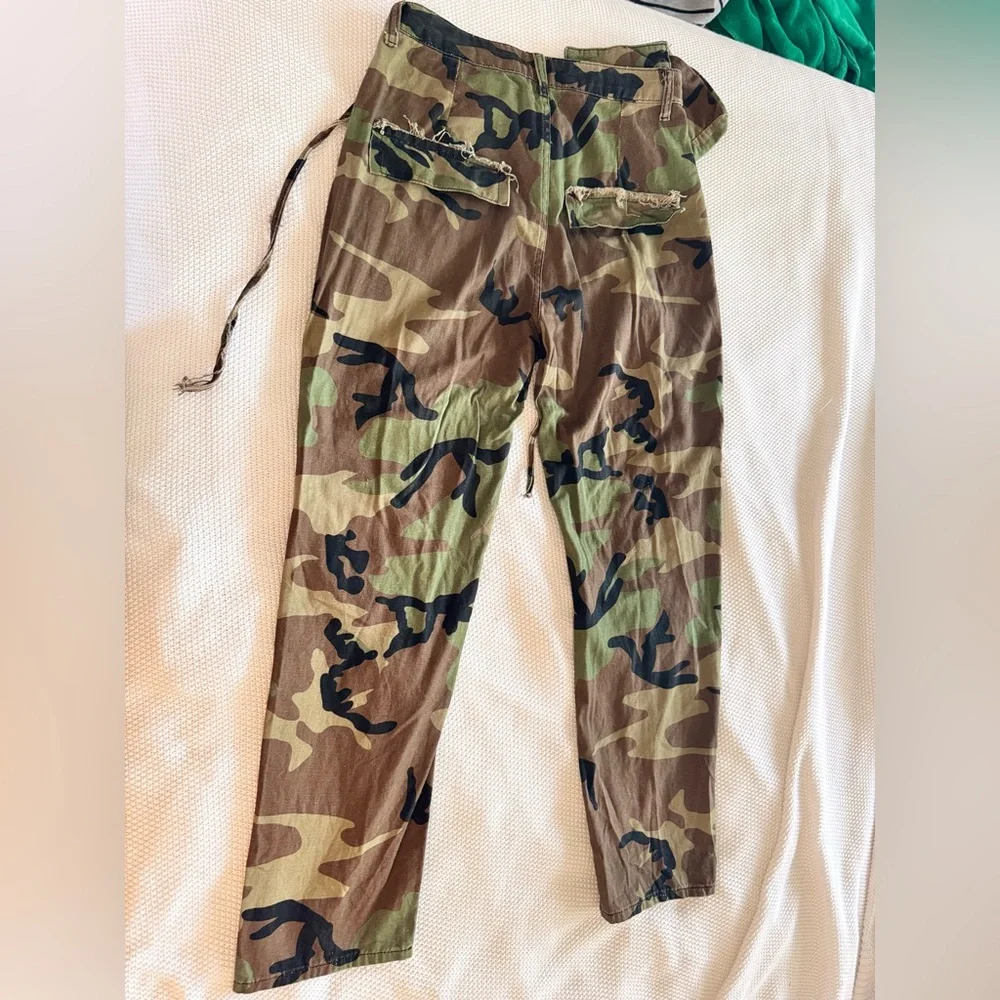 N/A stylish camouflage